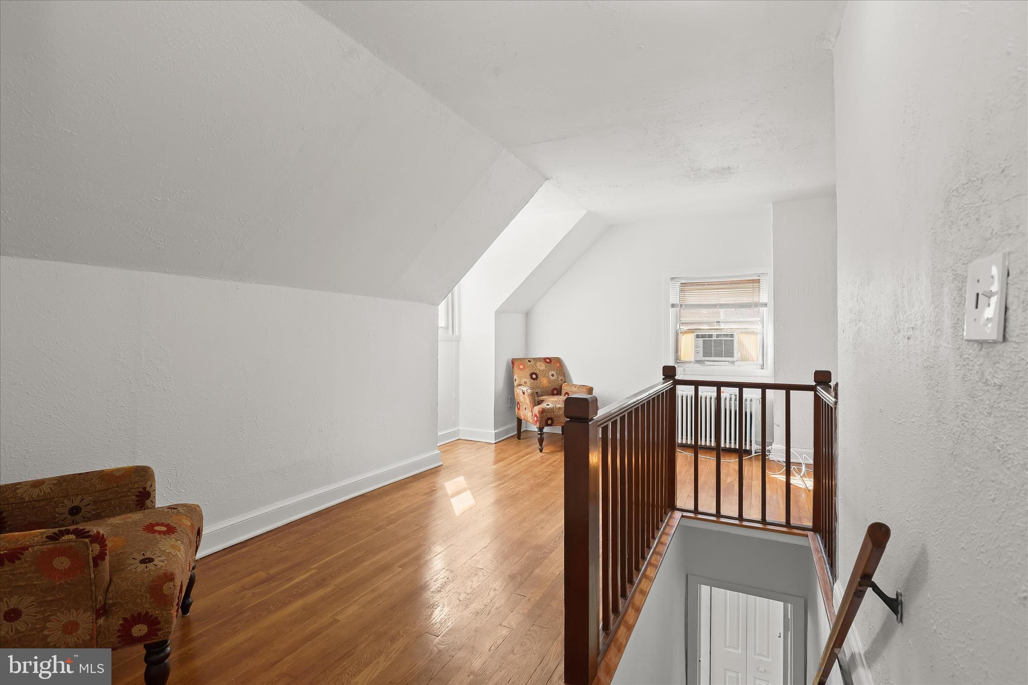 218 Kuethe Road Glen Burnie, MD 21060 - Photo 17 of 31 Upper Level