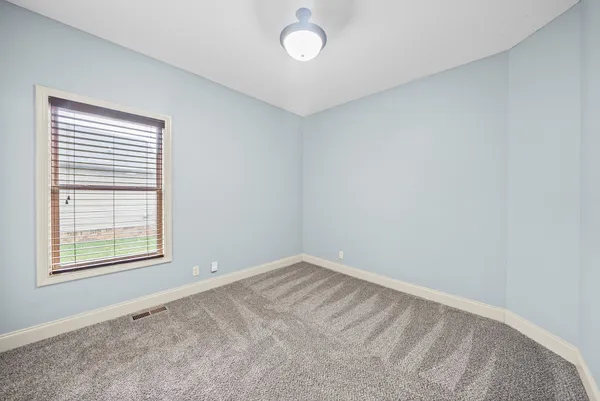 $1,850 | 632 White Face Drive, Clarksville, TN 37040