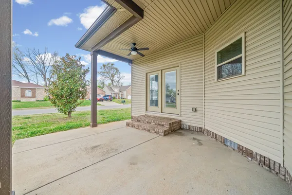 $1,850 | 632 White Face Drive, Clarksville, TN 37040