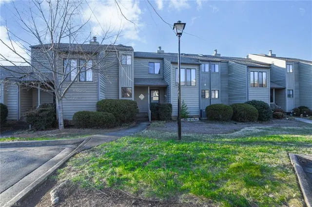 $265,000 | 2429 Cypress Court, High Point, NC 27265