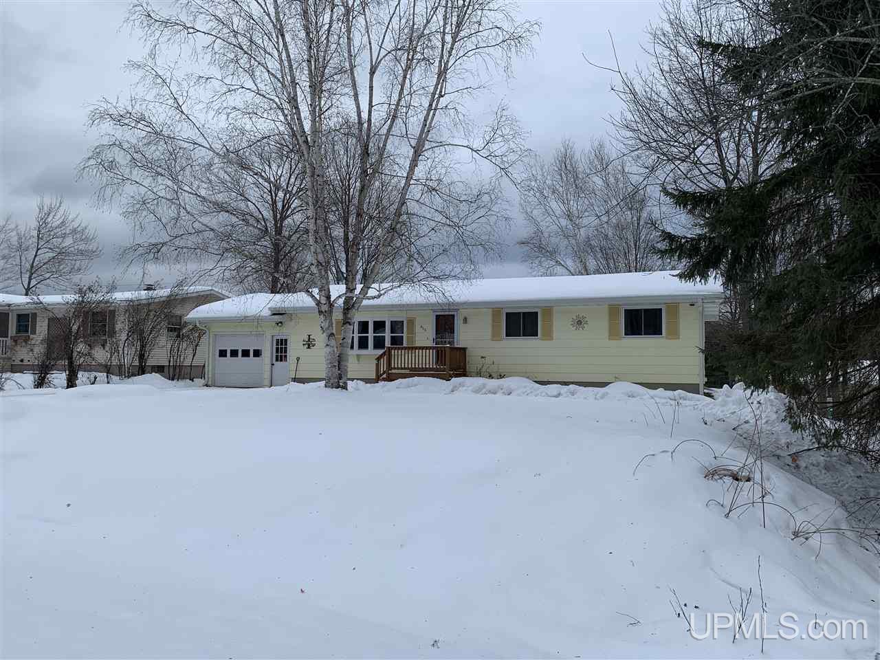 615 5th Street Lanse, MI 49946 - Photo 25 of 27