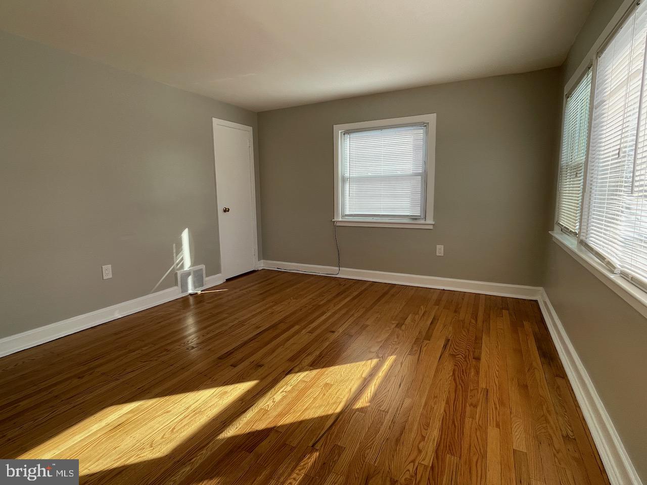 2205 East Darby Road Havertown, PA 19083 - Photo 3 of 12