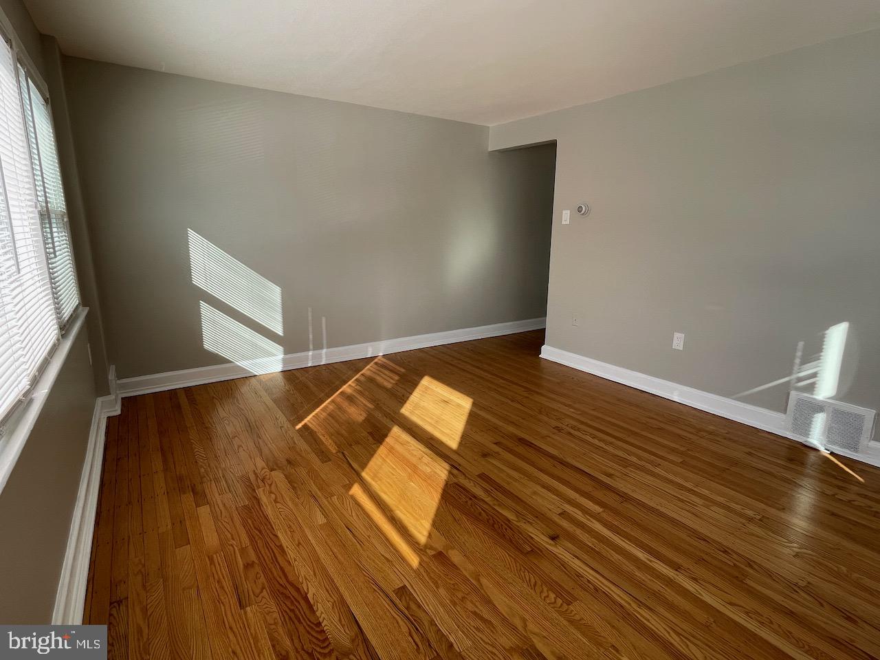 2205 East Darby Road Havertown, PA 19083 - Photo 4 of 12