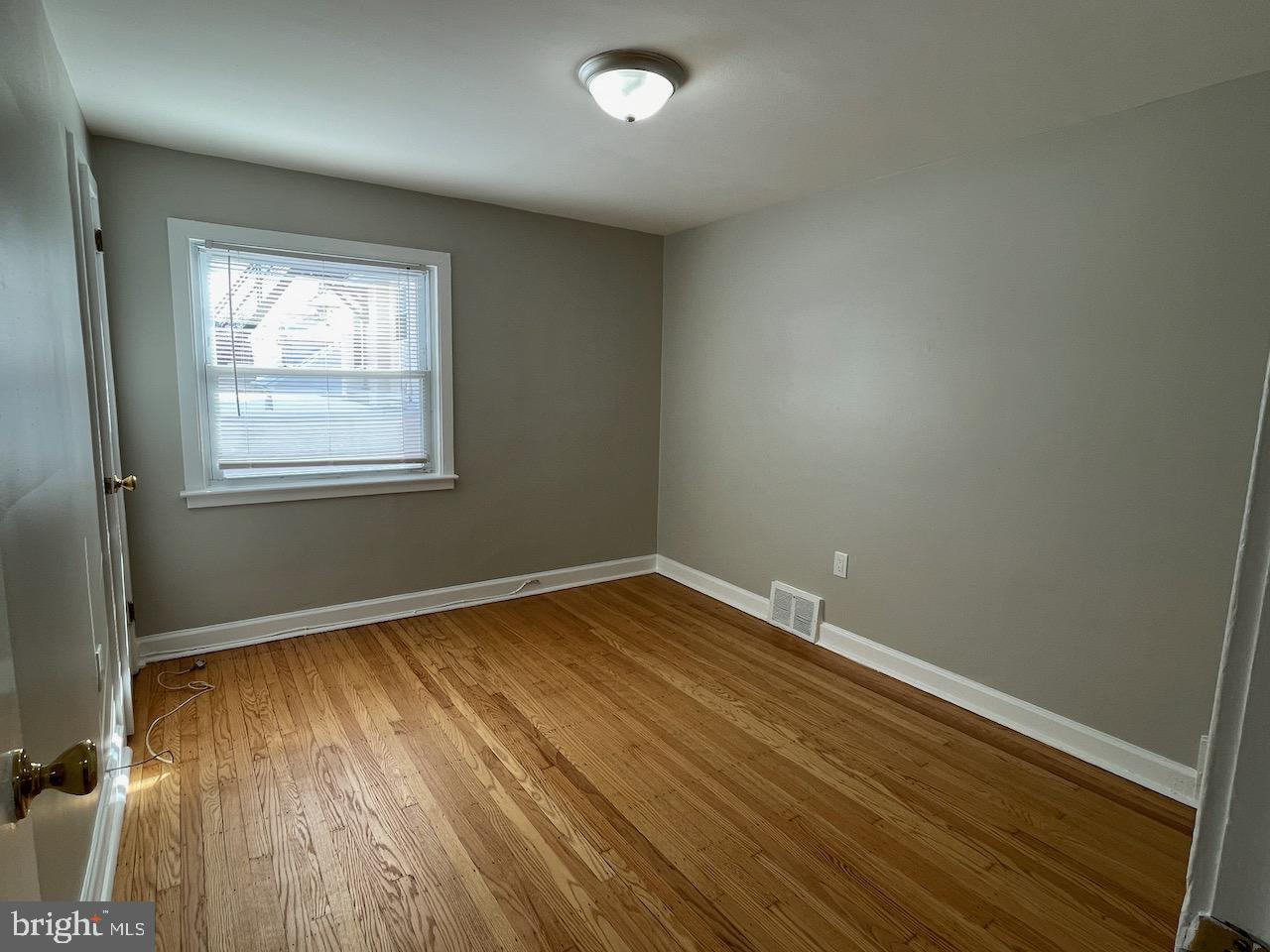 2205 East Darby Road Havertown, PA 19083 - Photo 9 of 12