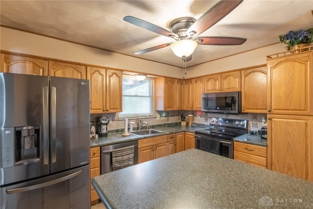 8023 Barret Road West Chester, OH 45069 - Photo 10 of 37 Gallery Image 10