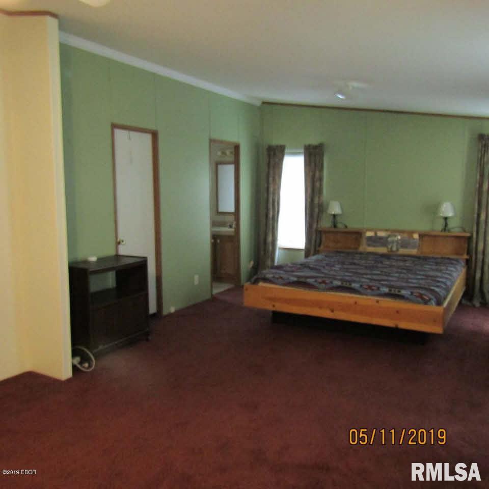 11377 Husband Road Marion, IL 62959 - Photo 17 of 22 Gallery Image 17