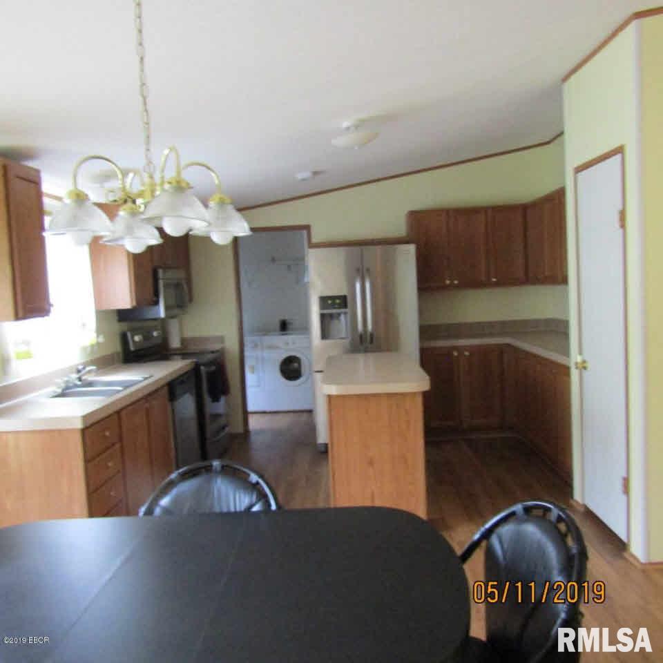 11377 Husband Road Marion, IL 62959 - Photo 7 of 22 Gallery Image 7