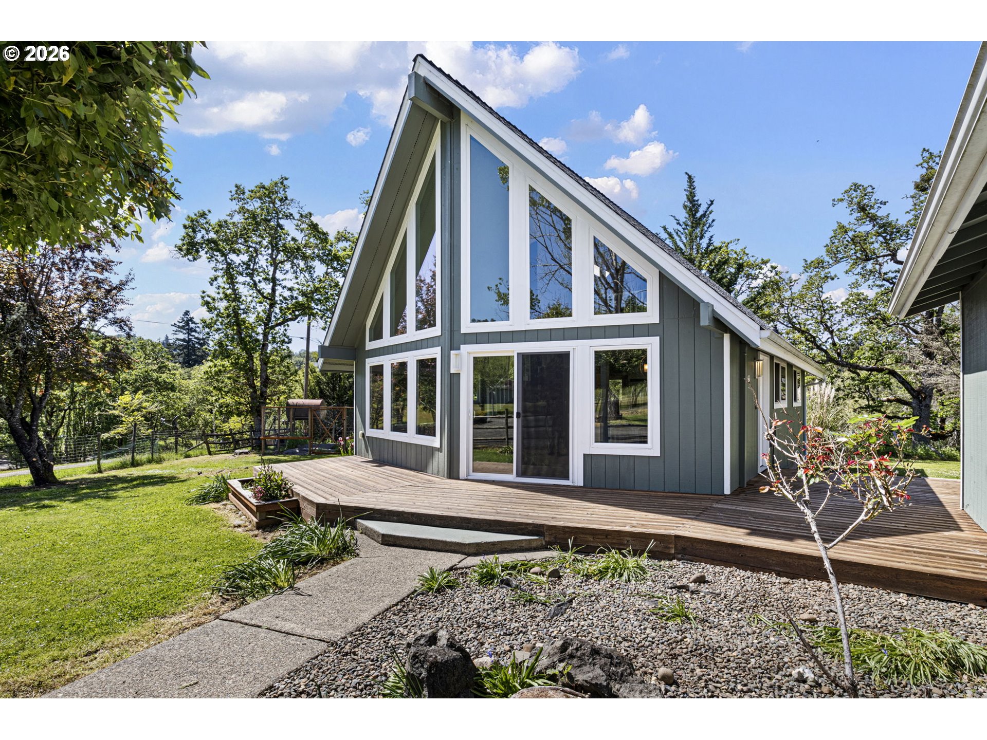 6771 North Bank Road Roseburg, OR 97470 - Photo 28 of 48