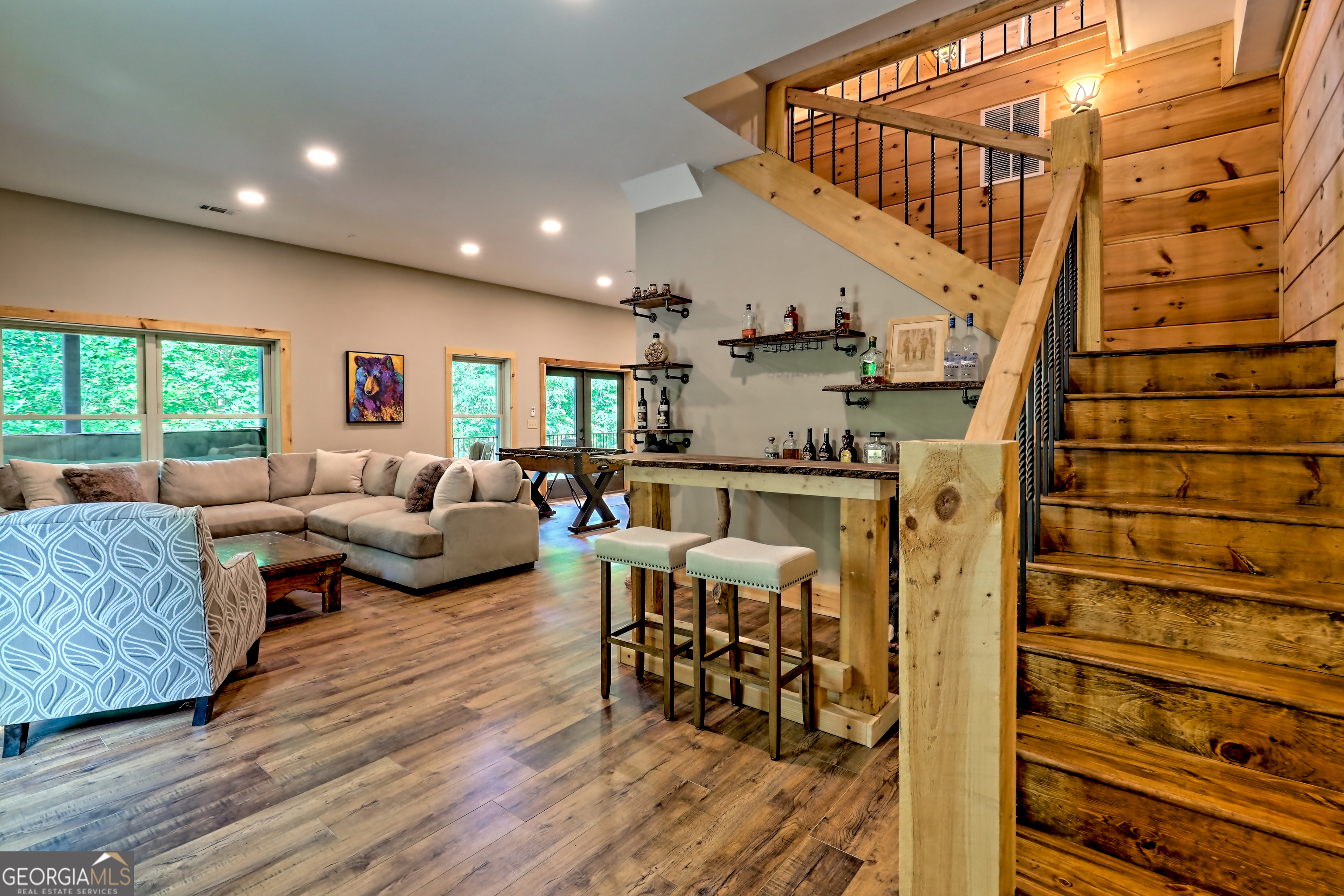 117 Ivy Rdg Way Clarkesville, GA 30523 - Photo 54 of 84 a living room with furniture