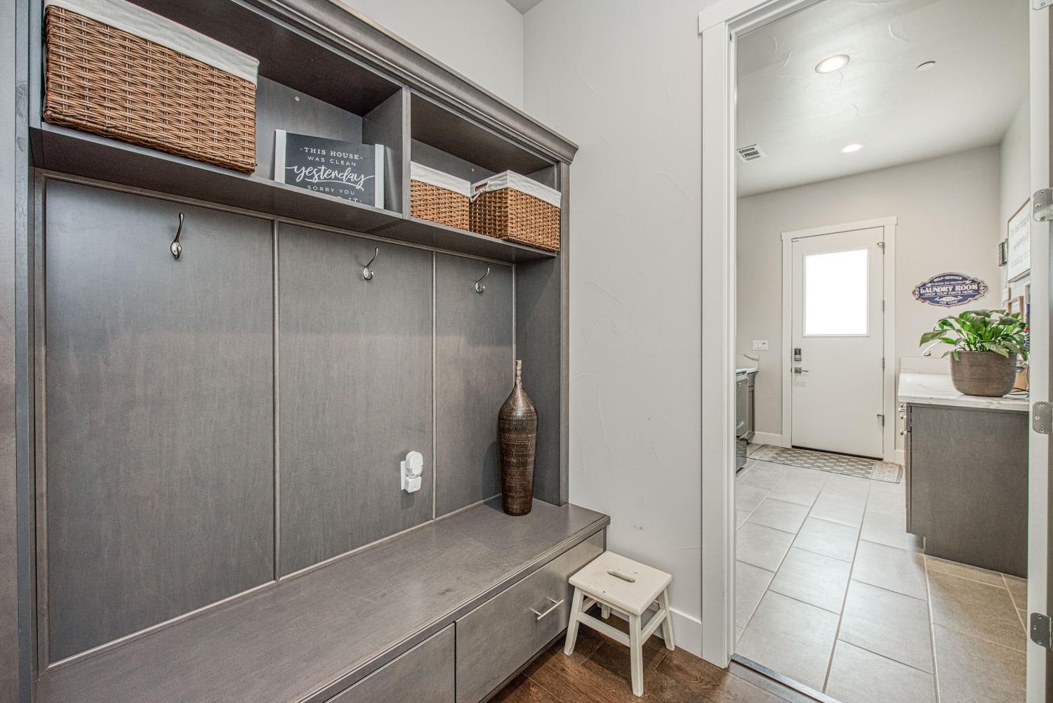 1632 North De Wolf Avenue Clovis, CA 93619 - Photo 50 of 80