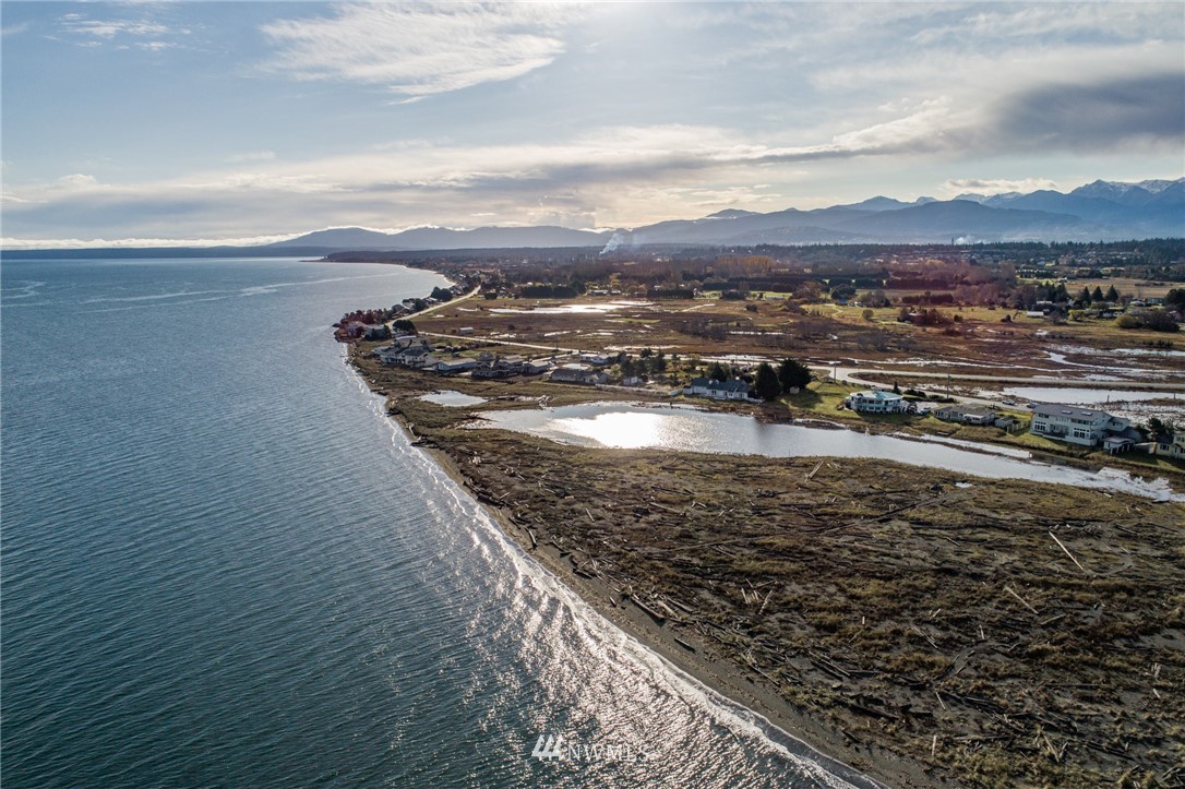 191 3 Crabs Road Sequim, WA 98382 - Photo 6 of 21