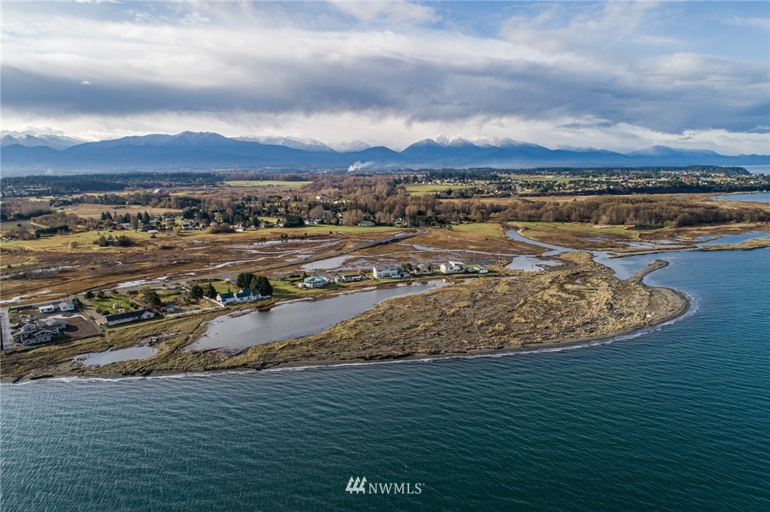 191 3 Crabs Road Sequim, WA 98382 - Photo 8 of 21