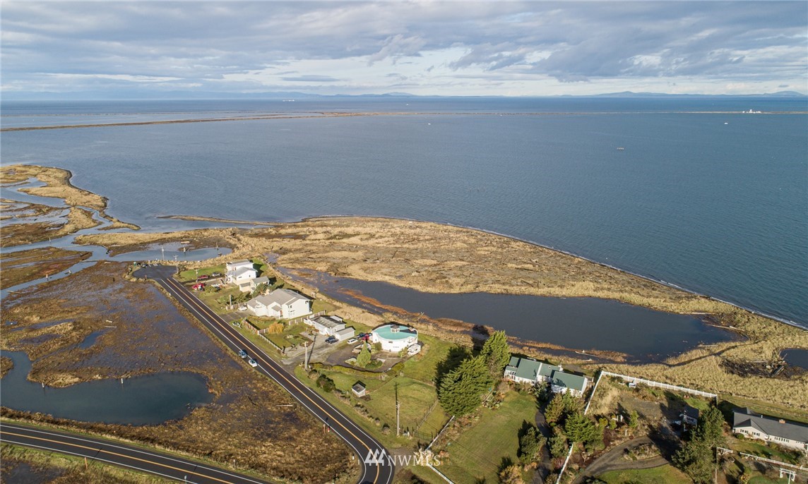 191 3 Crabs Road Sequim, WA 98382 - Photo 9 of 21