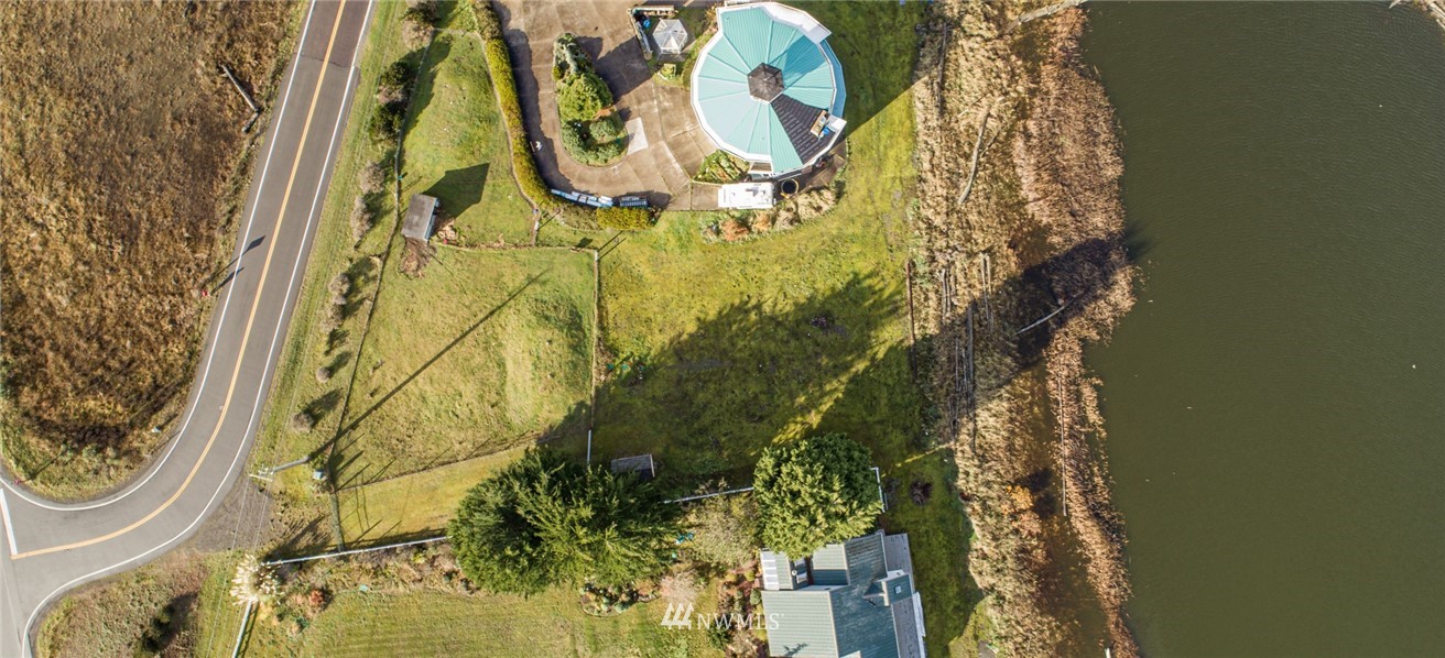 191 3 Crabs Road Sequim, WA 98382 - Photo 10 of 21