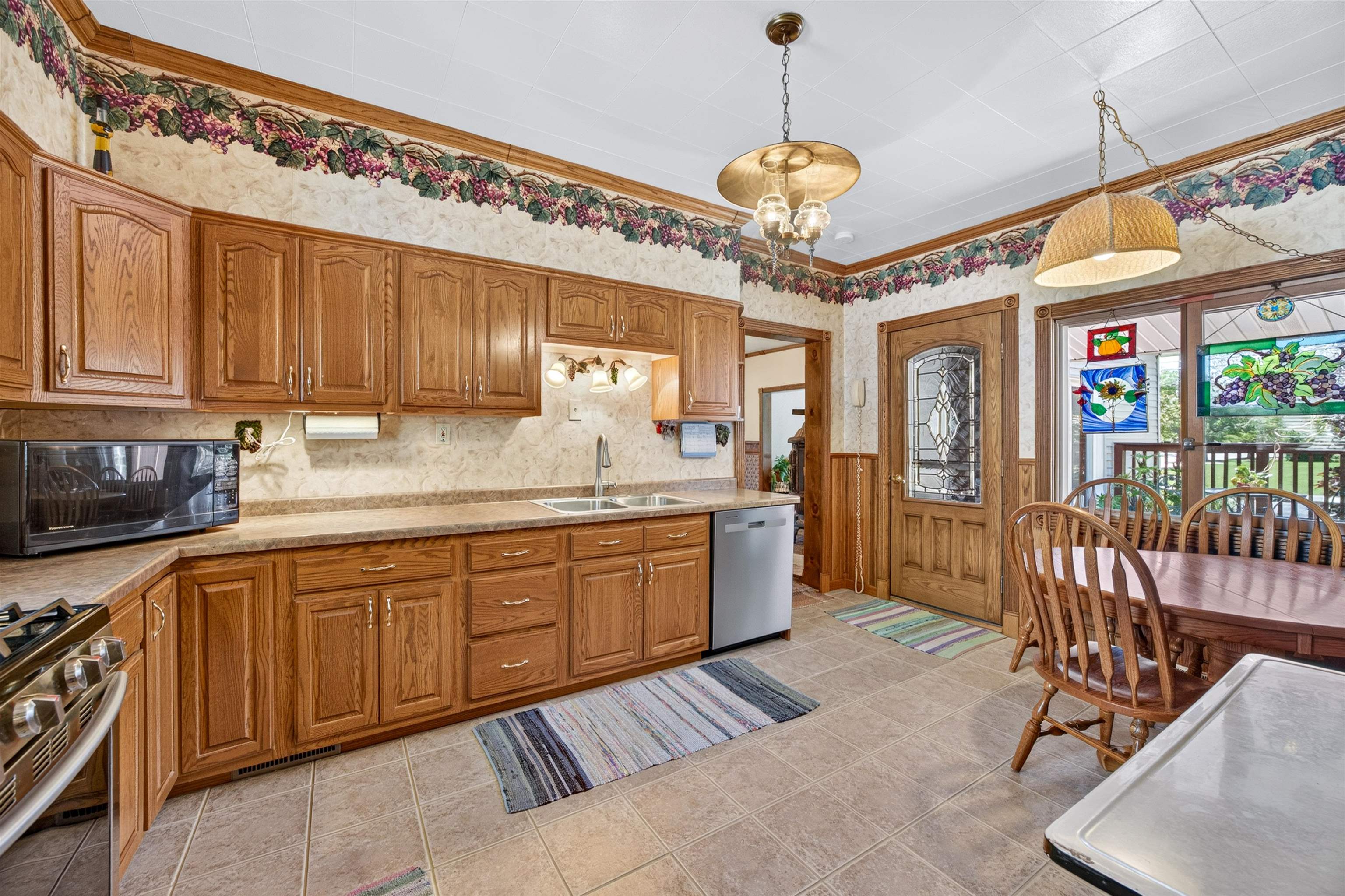 1000 Wisconsin Street Stevens Point, WI 54481 - Photo 13 of 54