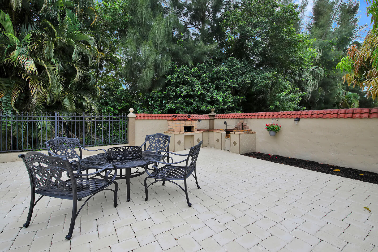 9441 Old Pine Road Boca Raton, FL 33428 - Photo 18 of 29 20200622223626061815000000-o