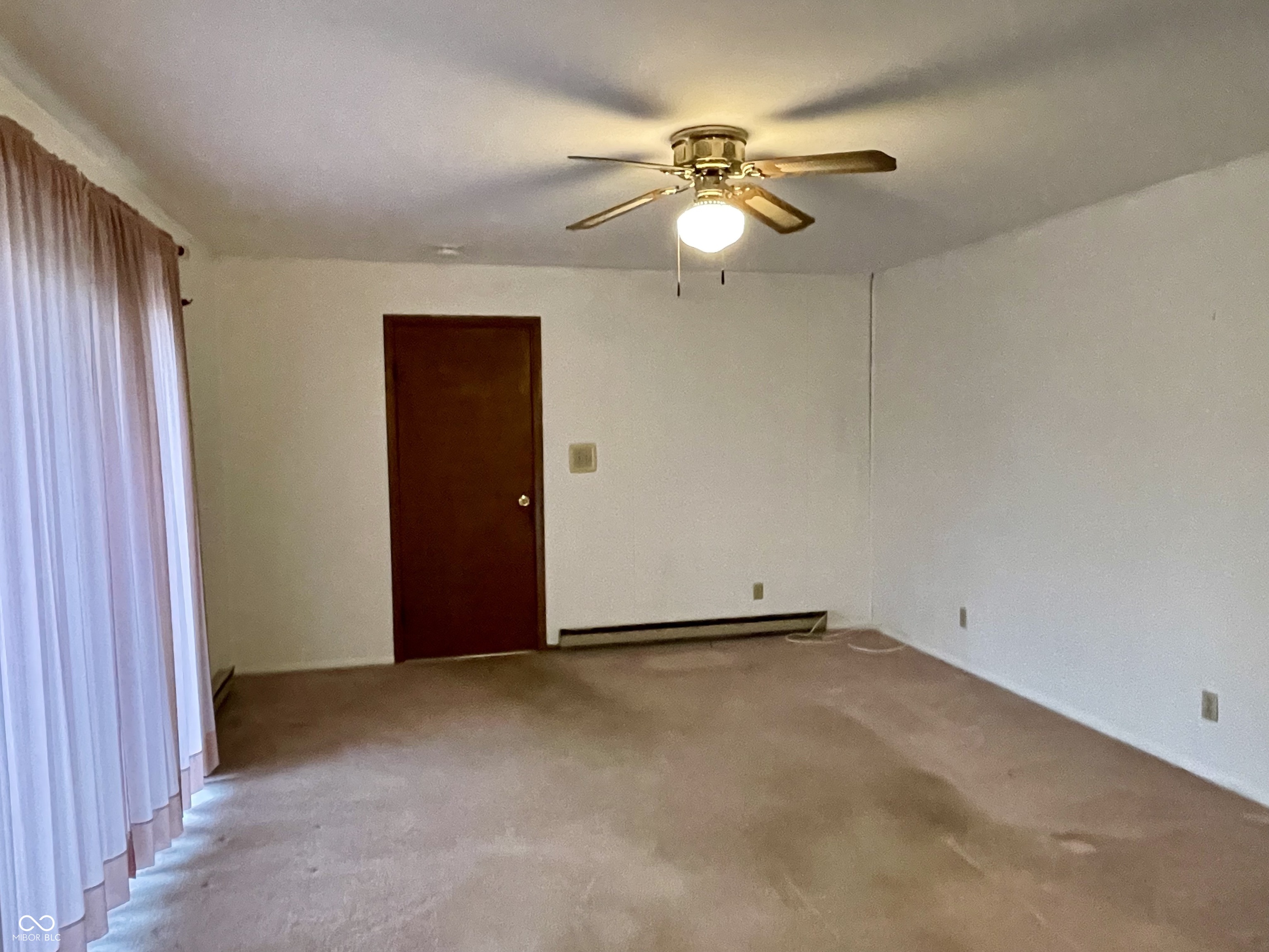 4346 Windsor Road Brownsburg, IN 46112 - Photo 4 of 20