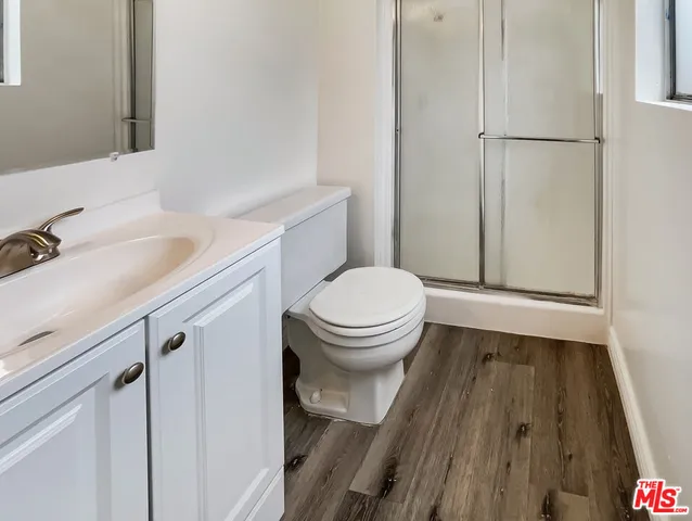 $620,000 | 700 West La Veta Avenue, Unit H7, Orange, CA 92868