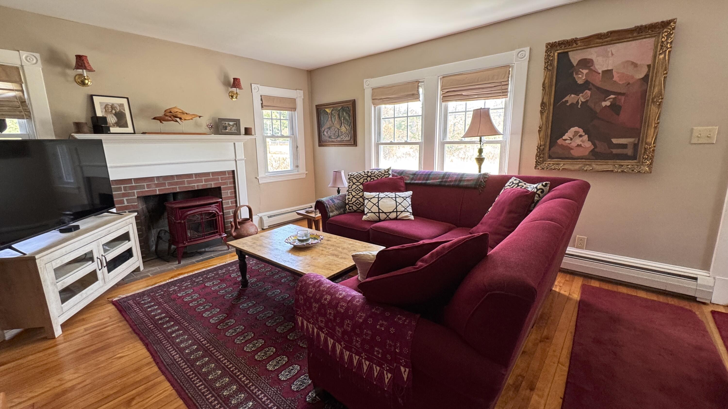 509 Stackpole Road Durham, ME 04222 - Photo 14 of 48 Living Room