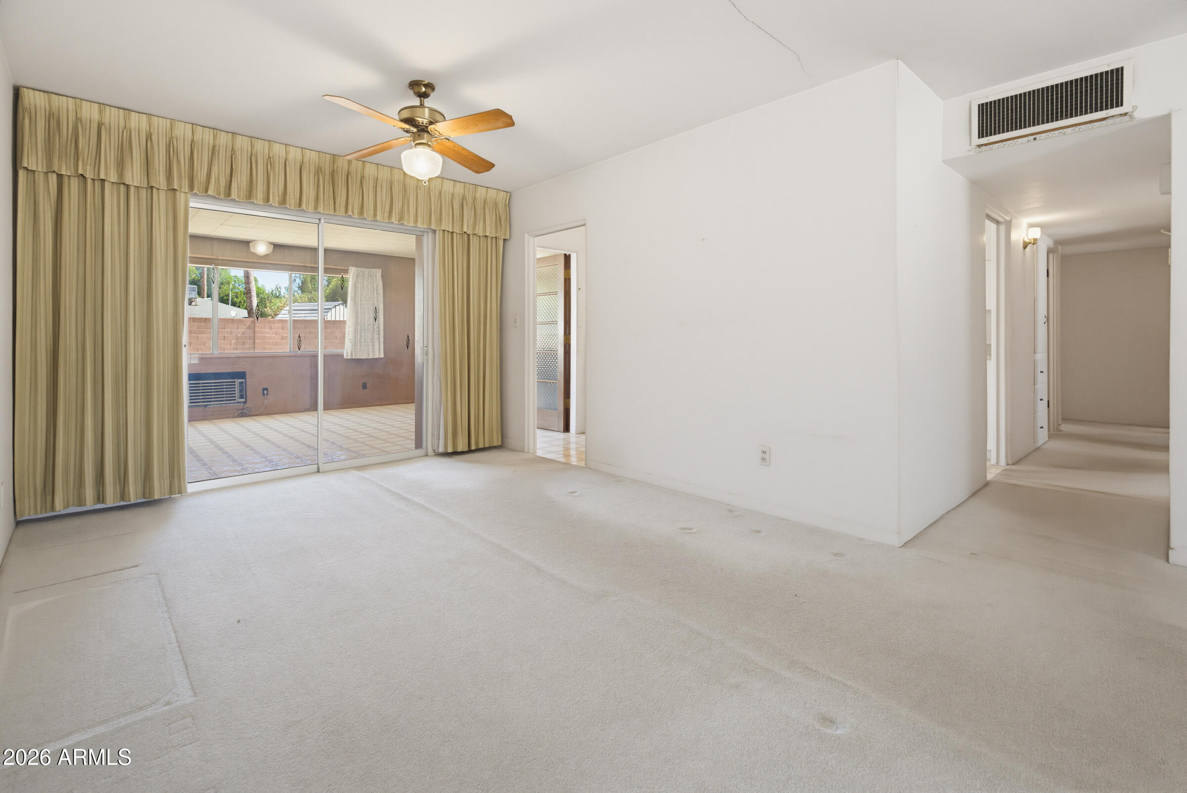 1720 West Rovey Avenue Phoenix, AZ 85015 - Photo 9 of 51 1720 W Rovey Ave-11