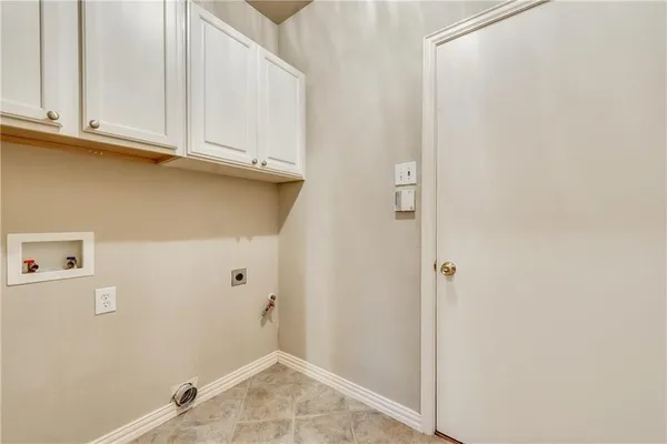 $3,100 | 2016 Deer Path Court, Keller, TX 76248