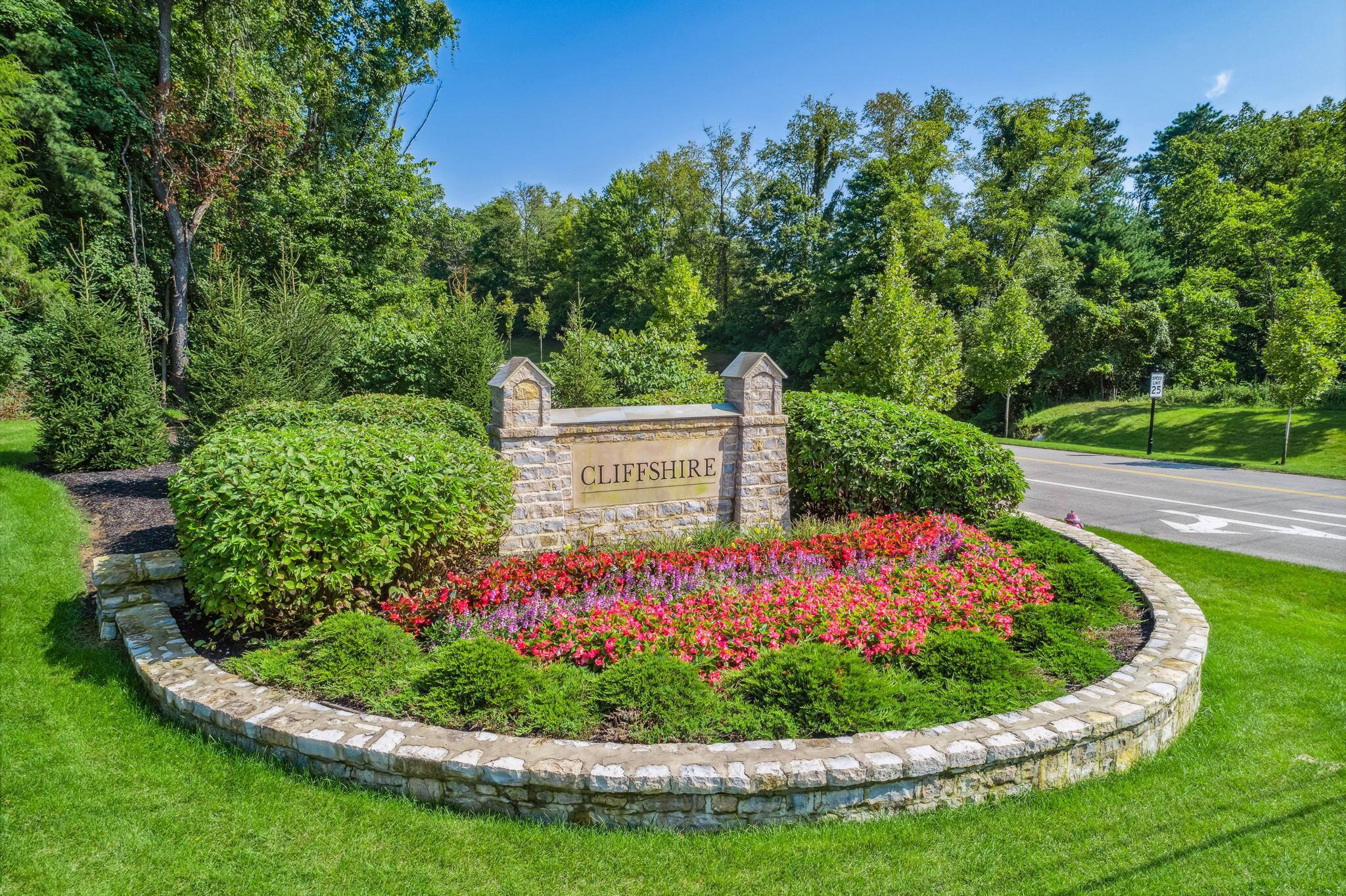 983 Ruth Crossing Delaware, OH 43015 - Photo 19 of 20 Cliffshire Entrance