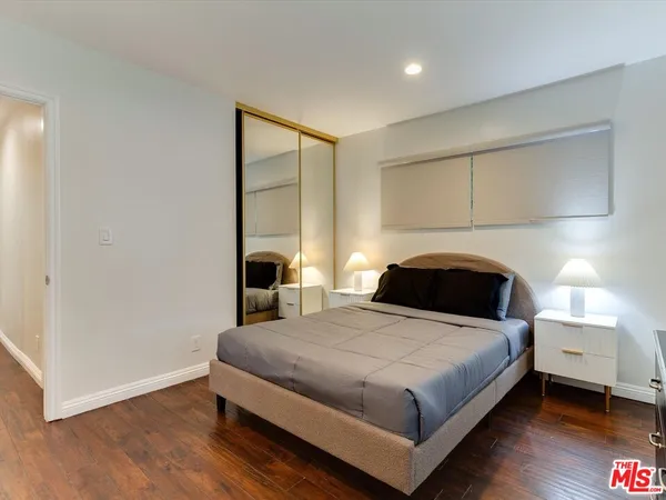 $5,749 | 23109 Mariano Street, Woodland Hills, CA 91367