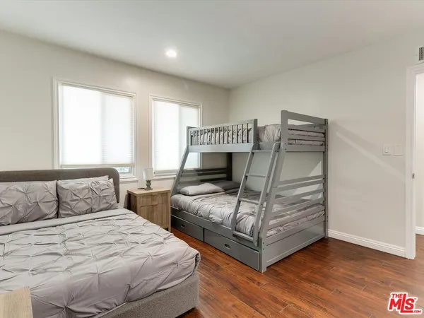 $5,749 | 23109 Mariano Street, Woodland Hills, CA 91367