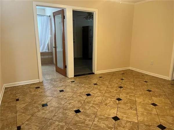 $1,800 | 3062 Dumaine Street, New Orleans, LA 70119