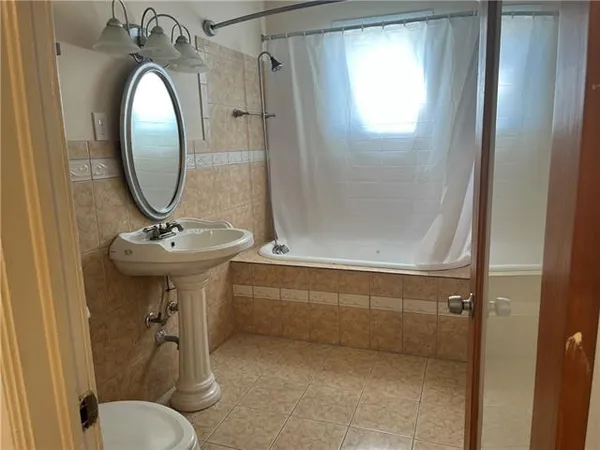 $1,800 | 3062 Dumaine Street, New Orleans, LA 70119