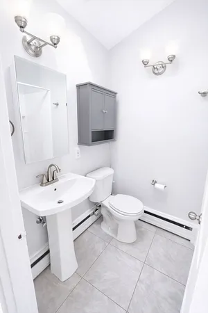 $1,975 | 92 Elm Street, Unit 1, Quincy, MA 02169