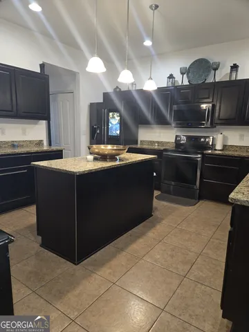 $464,900 | 124 Cedar Cir Drive, Kingsland, GA 31548