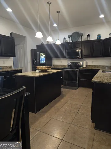 $464,900 | 124 Cedar Cir Drive, Kingsland, GA 31548