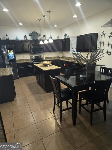 $464,900 | 124 Cedar Cir Drive, Kingsland, GA 31548