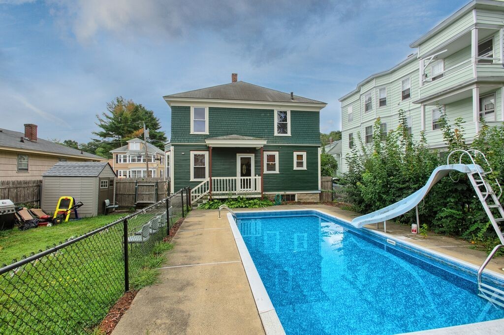 71 Inman Street Lawrence, MA 01843 - Photo 5 of 28 Gallery Image 5