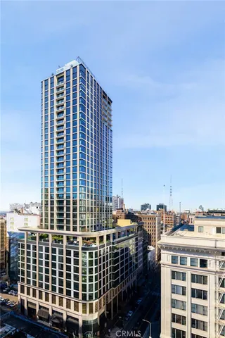 $5,300 | 400 South Broadway, Unit 1601, Los Angeles, CA 90013