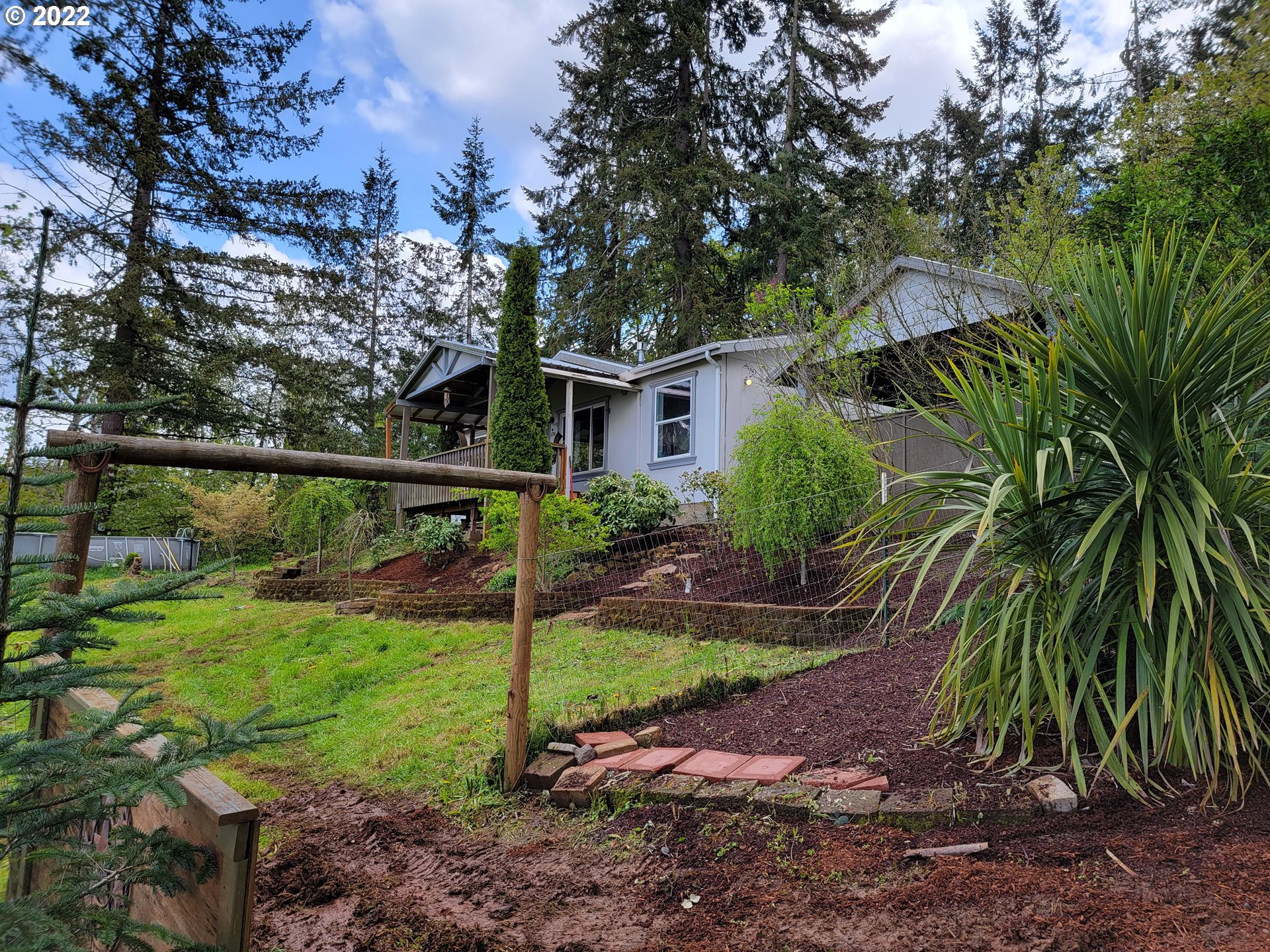 690 Crooked Finger Road Northeast Scotts Mills, OR 97375 - Photo 1 of 30 Gallery Image 1