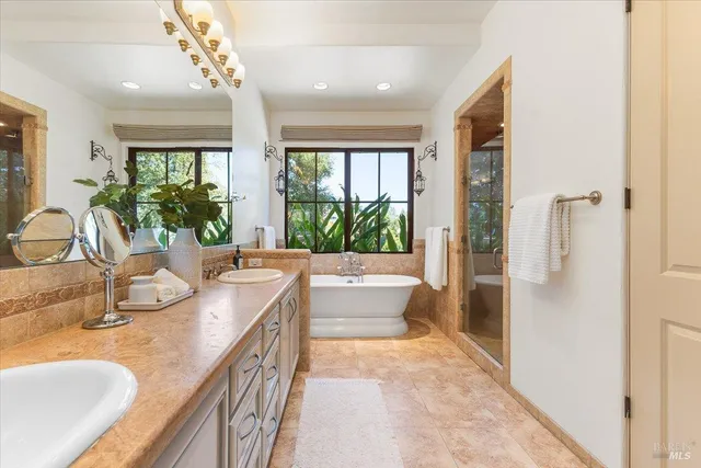 $2,850,000 | 913 Turnberry Court, Windsor, CA 95492