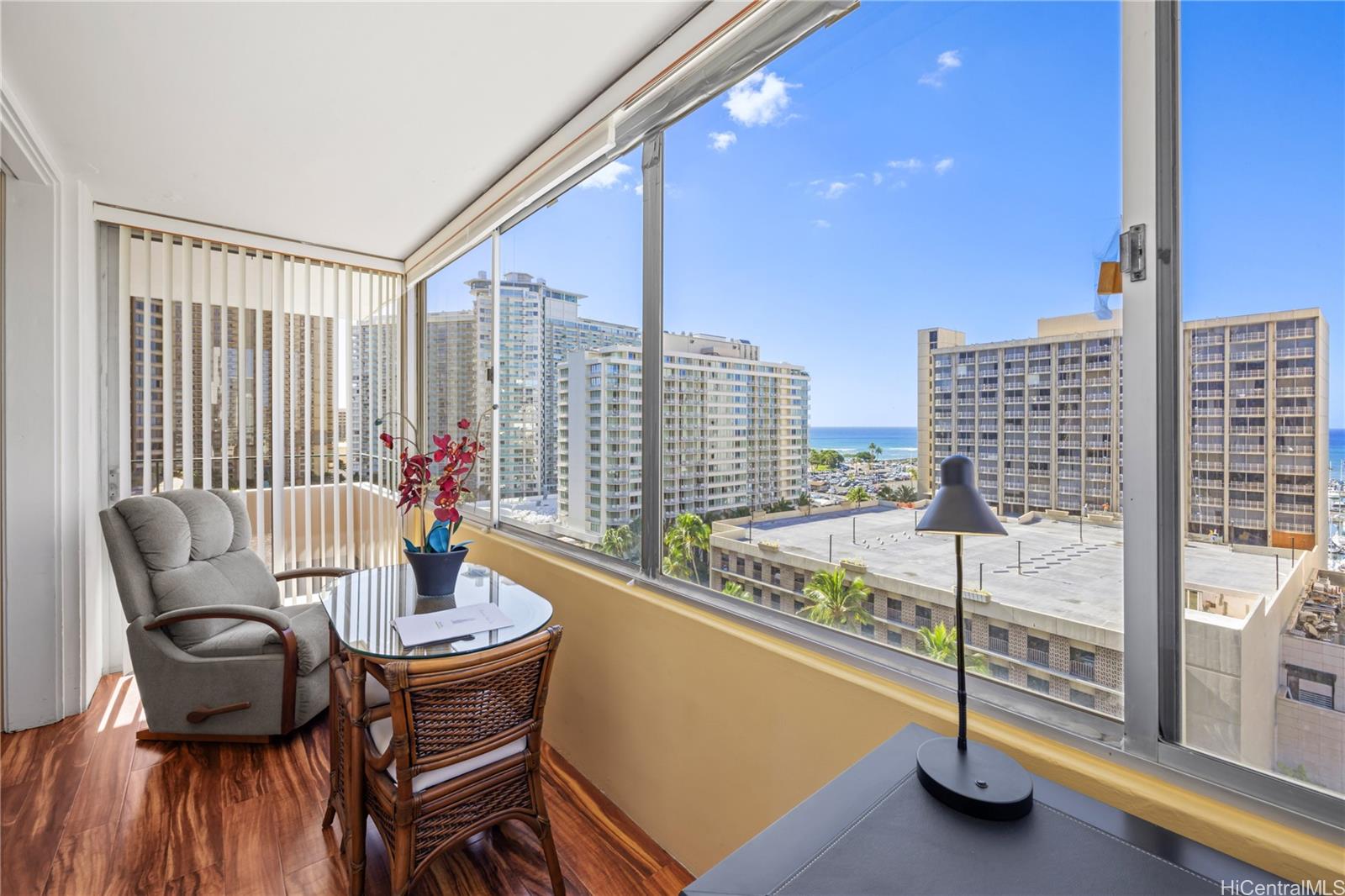 1720 Ala Moana Boulevard, Unit 1408A Honolulu, HI 96815 - Photo 3 of 15 Den