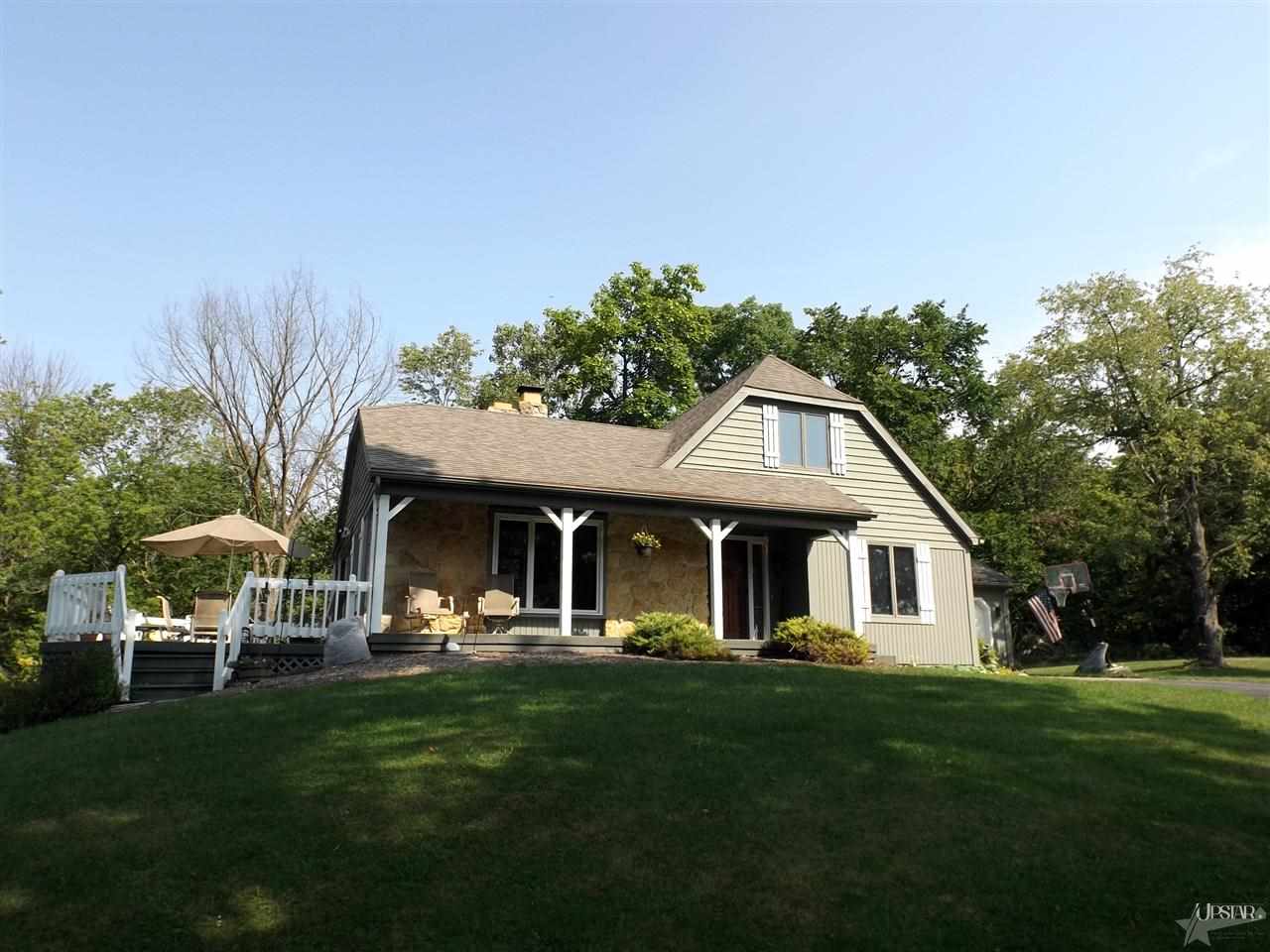 2413 East Gump Road Fort Wayne, IN 46845 - Photo 2 of 28