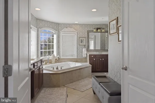 $1,400,000 | 17622 Auburn Village Drive, Sandy Spring, MD 20860
