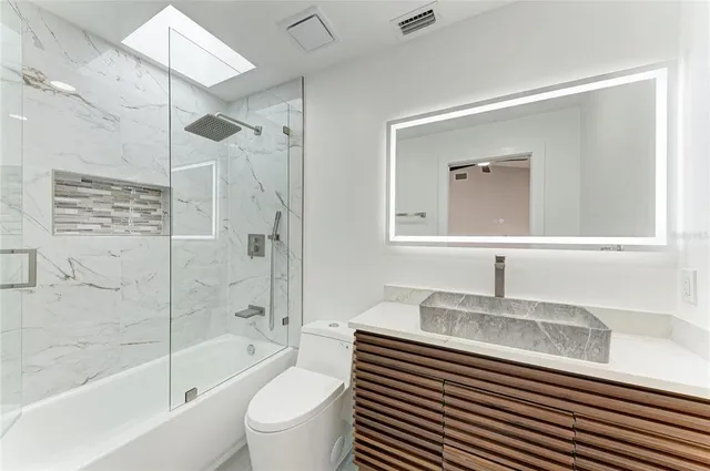 $1,185,000 | 258 Tait Terrace Southeast, Port Charlotte, FL 33952