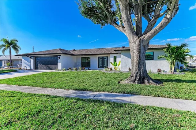 $1,185,000 | 258 Tait Terrace Southeast, Port Charlotte, FL 33952