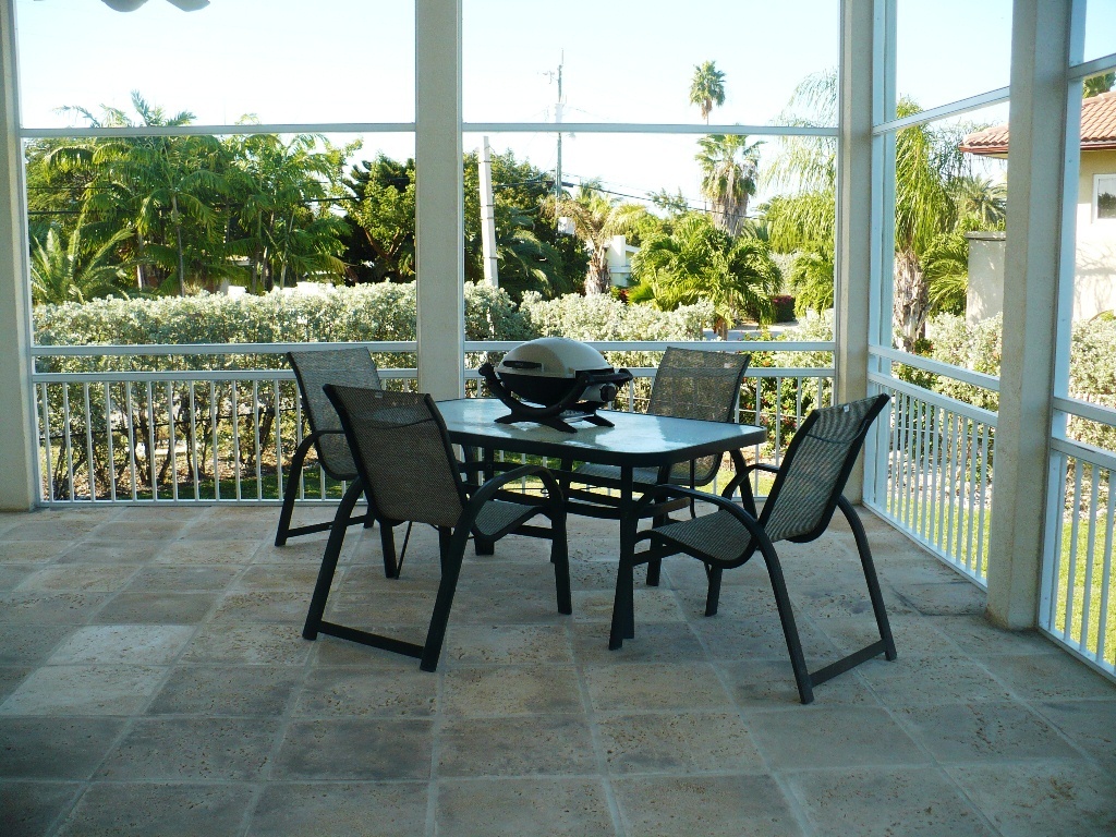 2002 Sombrero Beach Road Marathon, FL 33050 - Photo 11 of 39 Screened balcony