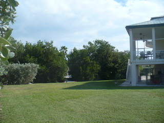 2002 Sombrero Beach Road Marathon, FL 33050 - Photo 13 of 39 Large back yard