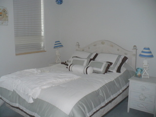 2002 Sombrero Beach Road Marathon, FL 33050 - Photo 22 of 39 Guest bedroom