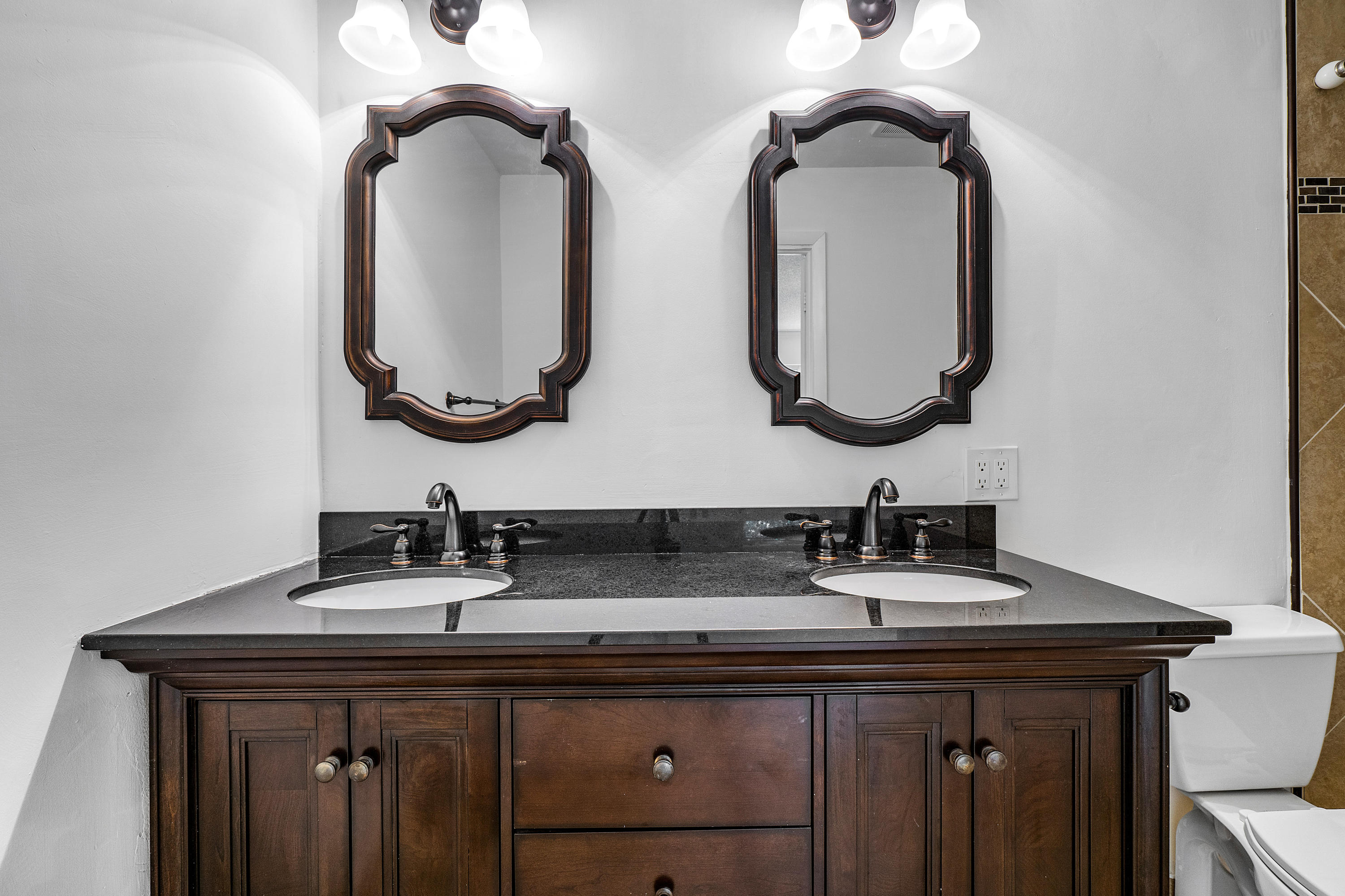6038 Lasalle Road Delray Beach, FL 33484 - Photo 12 of 25 016-6038LasalleRoad-DelrayBeach-FL-33484