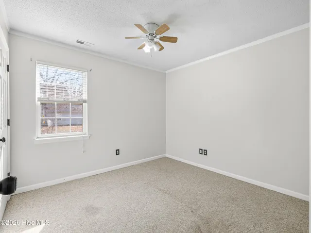 $279,900 | 378 Riggs Road, Hubert, NC 28539