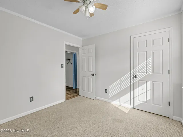 $279,900 | 378 Riggs Road, Hubert, NC 28539