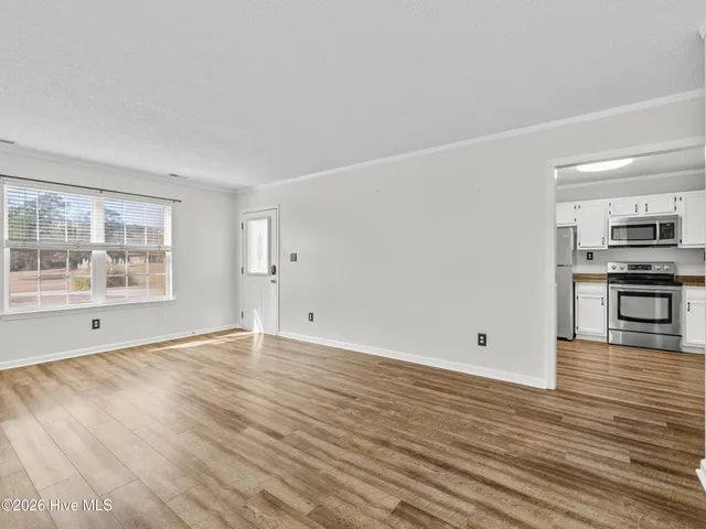 $279,900 | 378 Riggs Road, Hubert, NC 28539